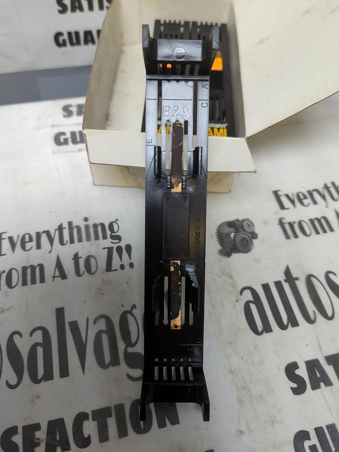 BUSSMANN,SAMI-21,FUSE COVERS  BOX OF 3  600V RK K5 H 0-30 NOS