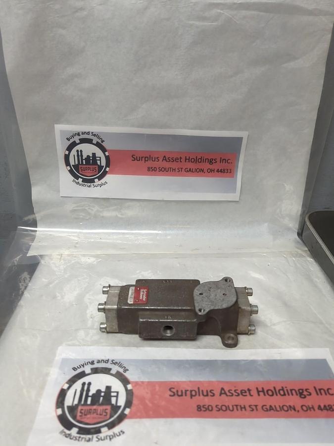 Used SCHRADER BELLOWS,L4852610253,SOLENOID VALVE USED