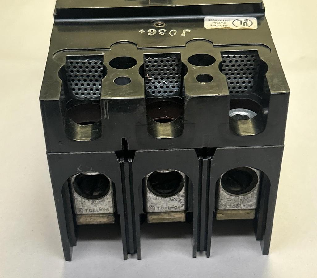 Used GENERAL ELECTRIC,TFJ236Y225,CIRCUIT BREAKER 225A 600V 3P