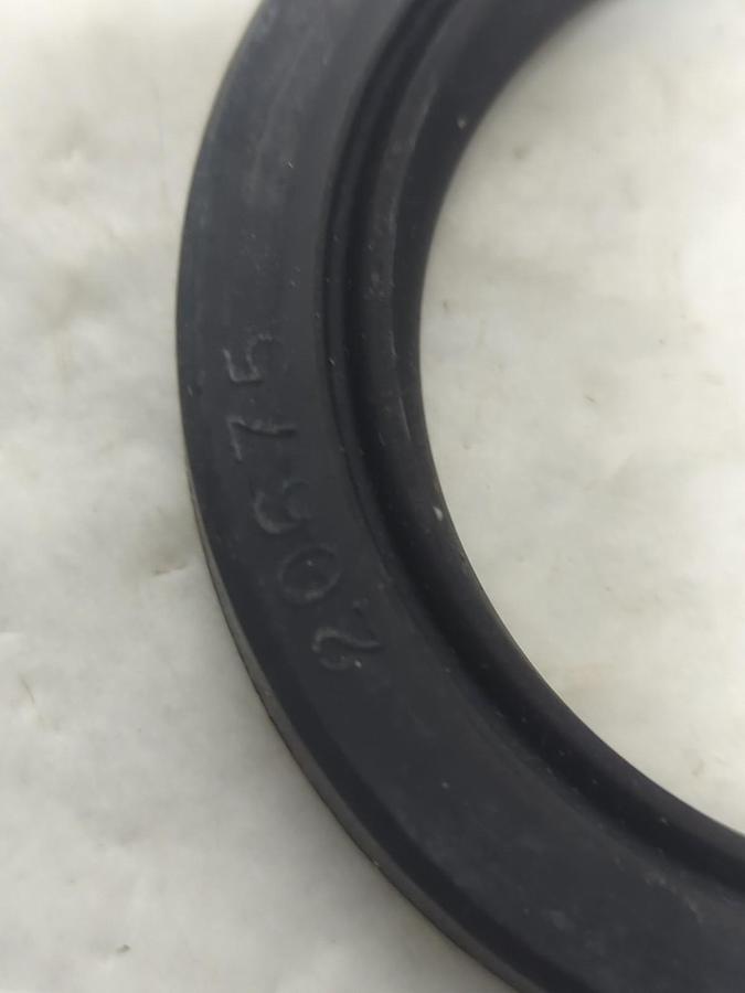 JM CLIPPER/PARKER,20675,OIL SEAL LOT OF 2 NOS
