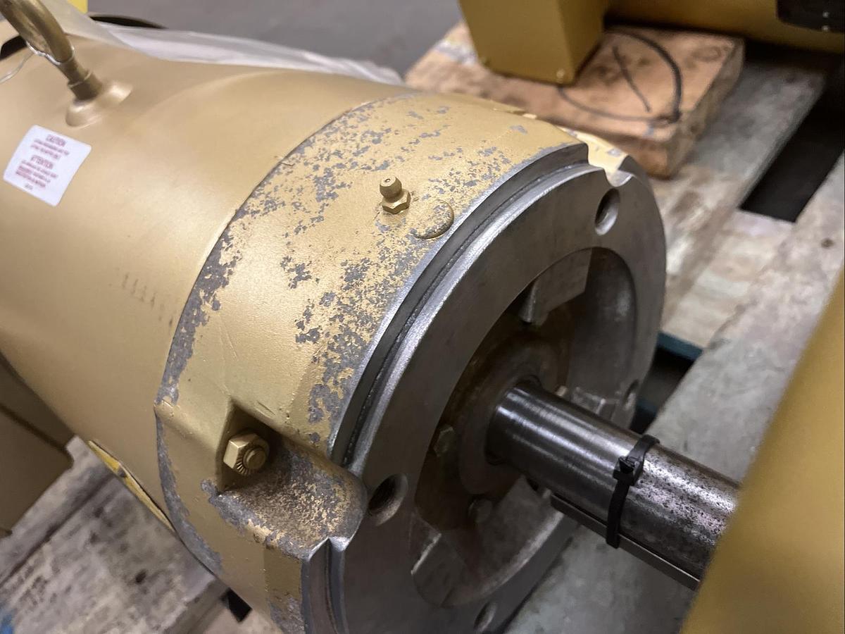 BALDOR,VEM3708T,Super E Motor 5hp 215TC 3PH 1165RPM