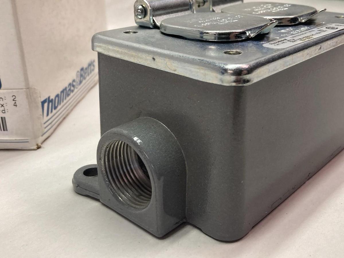 Thomas & Betts ABB,8774,Receptacle