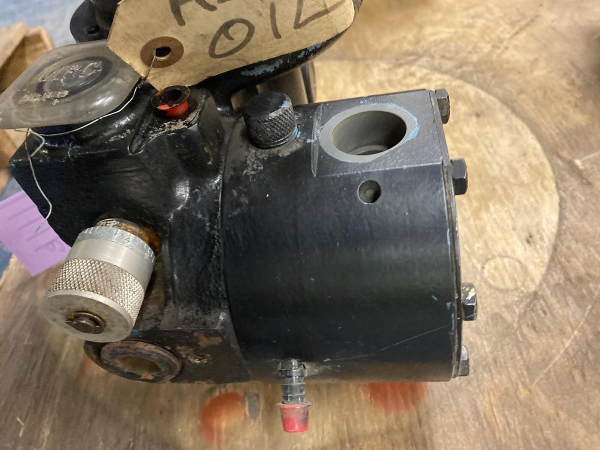 Used MILTON ROY, FR132A-117, CONTROLLED VOLUME PUMP 1/3HP 1725RPM 115V/208-230V 1PH