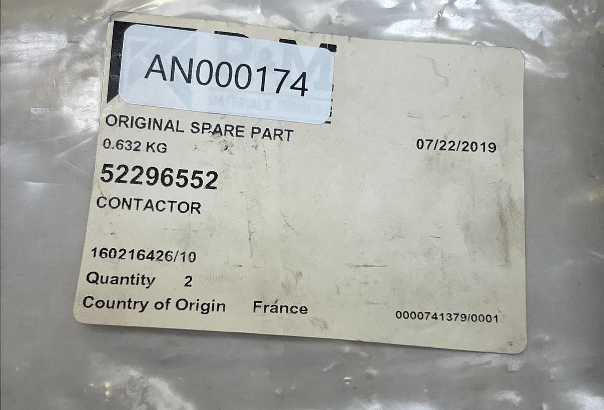 KCI,52296552,CONTACTOR LOT OF 2 NOS