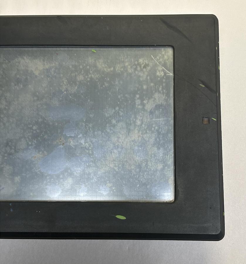 Used KEYENCE,VT3-S10,OPERATOR INTERFACE TOUCH SCREEN