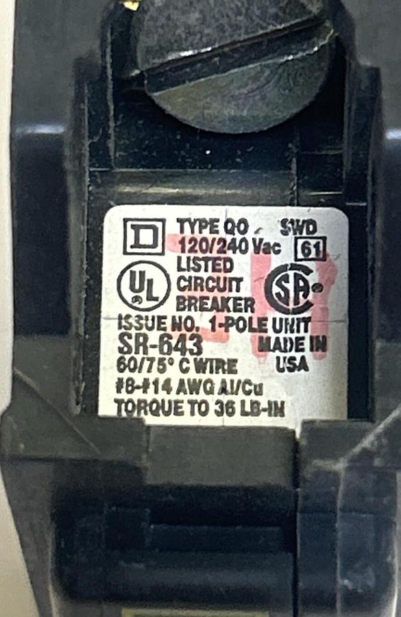 Used SQUARE D.QO115,CIRCUIT BREAKER 15A 120/240V 1P