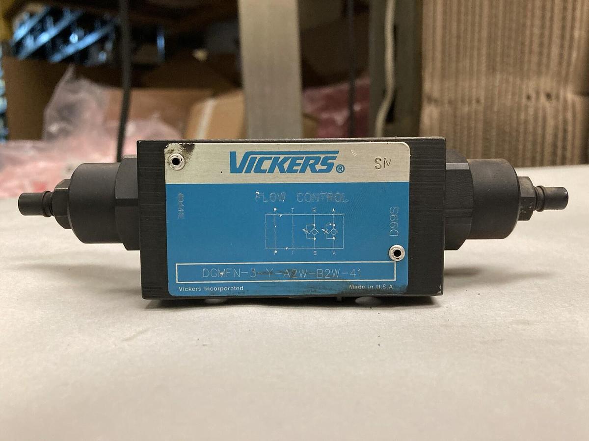 Used Eaton Vickers,DGMFN-3-Y-A2W-B2W-41,Flow Control Valve