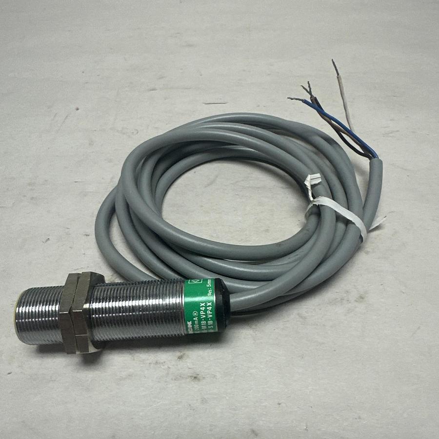 Turck,B15-M18-VP4X,Proximity Sensor