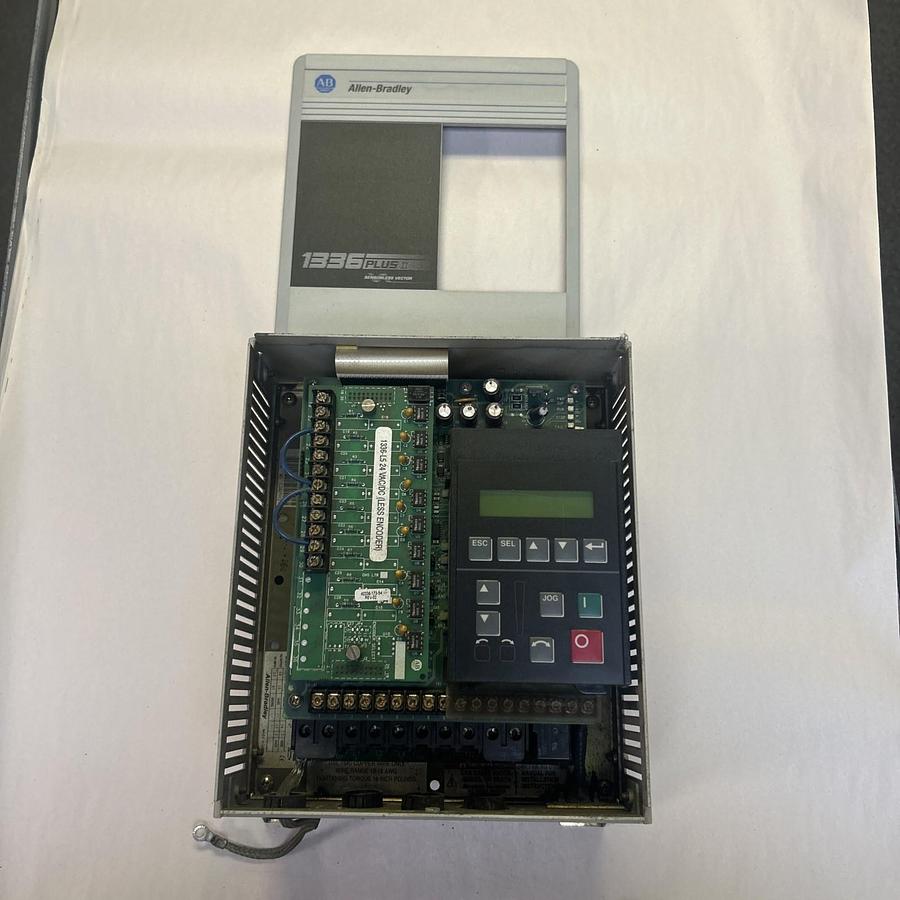 Used ALLEN BRADLEY,1336F-BRF05-AA-EN-HCS2-L5,SENSORLESS VECTOR AC DRIVE