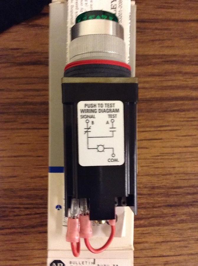 Allen Bradley,800MR-PT16G,Small Green Push Button Pilot Light  NIB