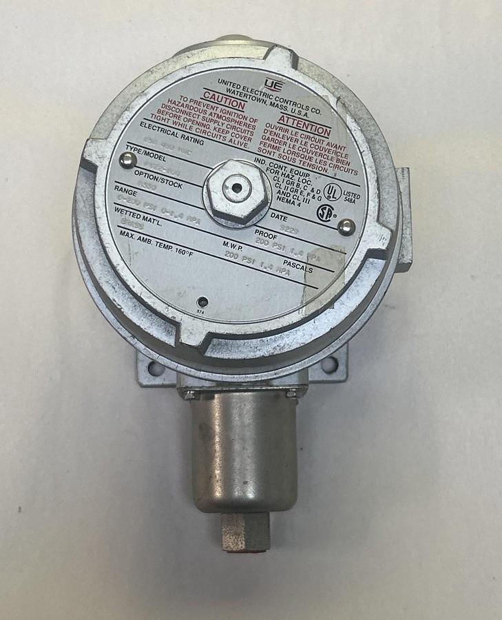 Used UNITED ELECTRIC,H122-164,PRESSURE SWITCH 15A 480V