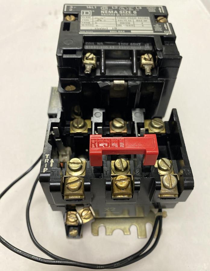 Used Square D,8536SB02,Motor Starter 3-Pole 120V Coil 5Hp Size 0 Ser A