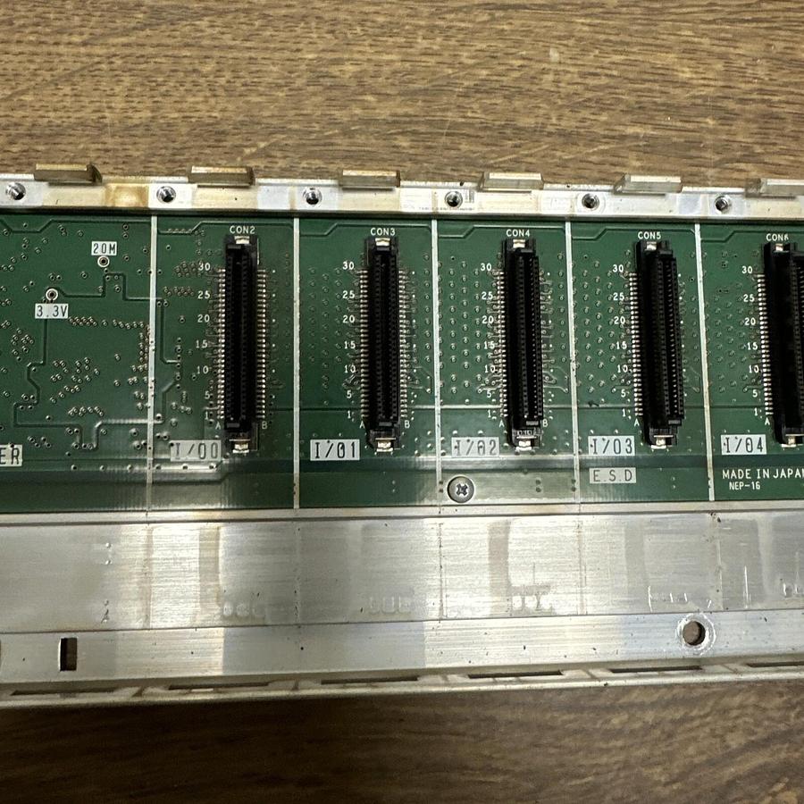 Used Mitsubishi,Q68B,Base Unit