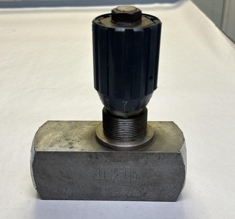 Used FLUTEC,DRV-20-01.1,FLOW CONTROL CHECK VALVE