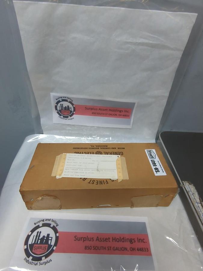 GE,SB9 BC302SUS2Y,TYPE SB9 CONTROL/SELECTOR SWITCH NOS