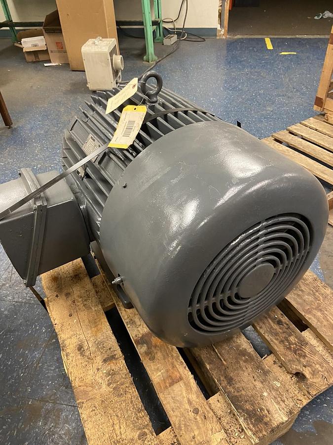 Used Reuland,0600-1ABN-0004,60Hp 30Hp Motor 1800/900RPM 460V Frame 404TS