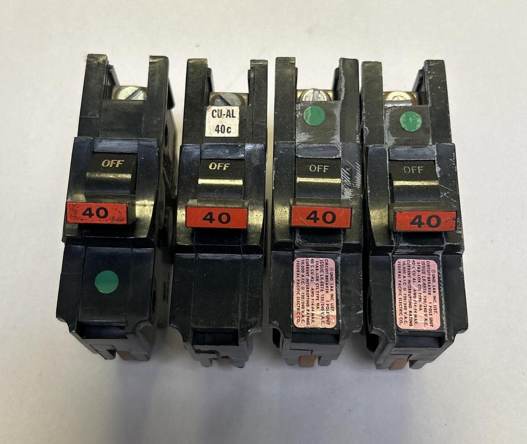 Used FEDERAL PACIFIC,NA140,CIRCUIT BREAKER 40A 120/240V 1P LOT OF 4