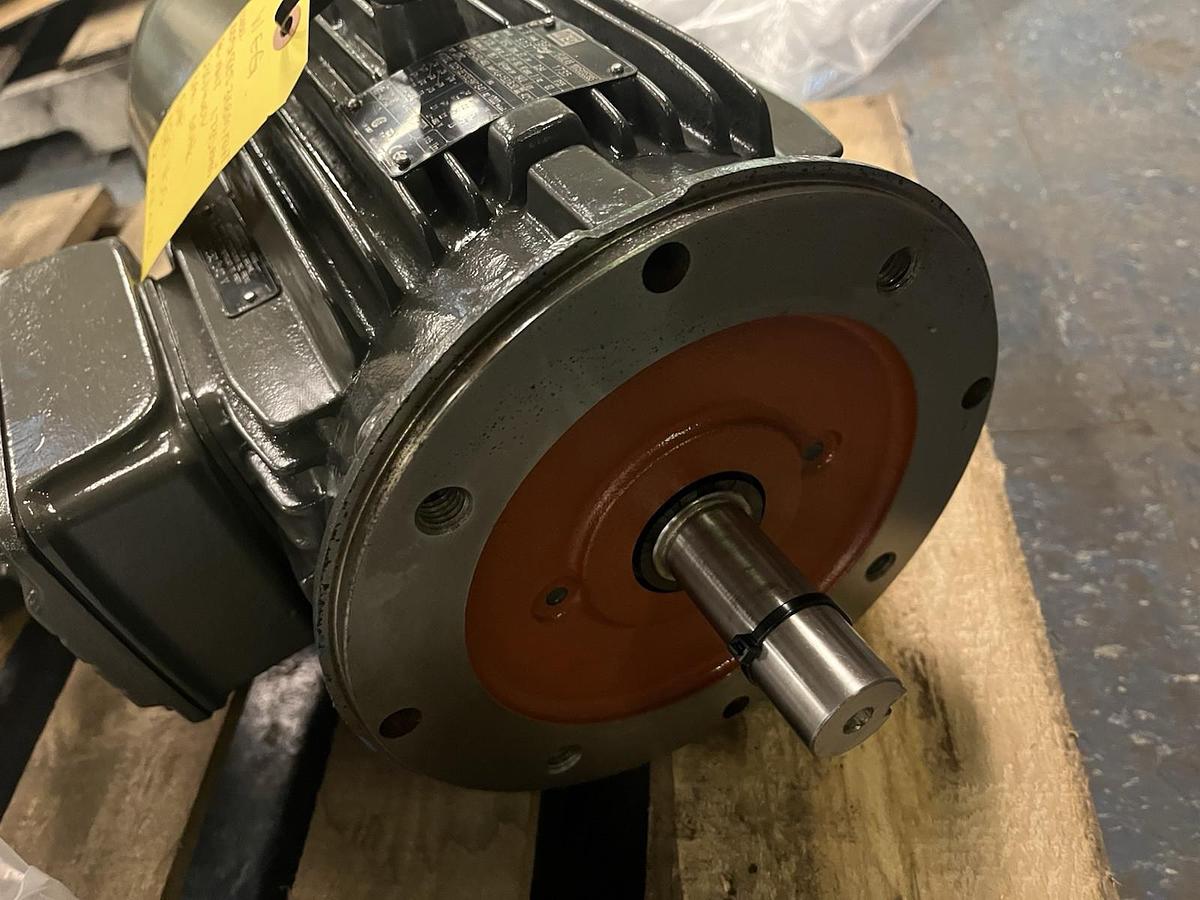 WEG,00518ES3EBM184T,BRAKE MOTOR 5HP 1735RPM 3PH 184T