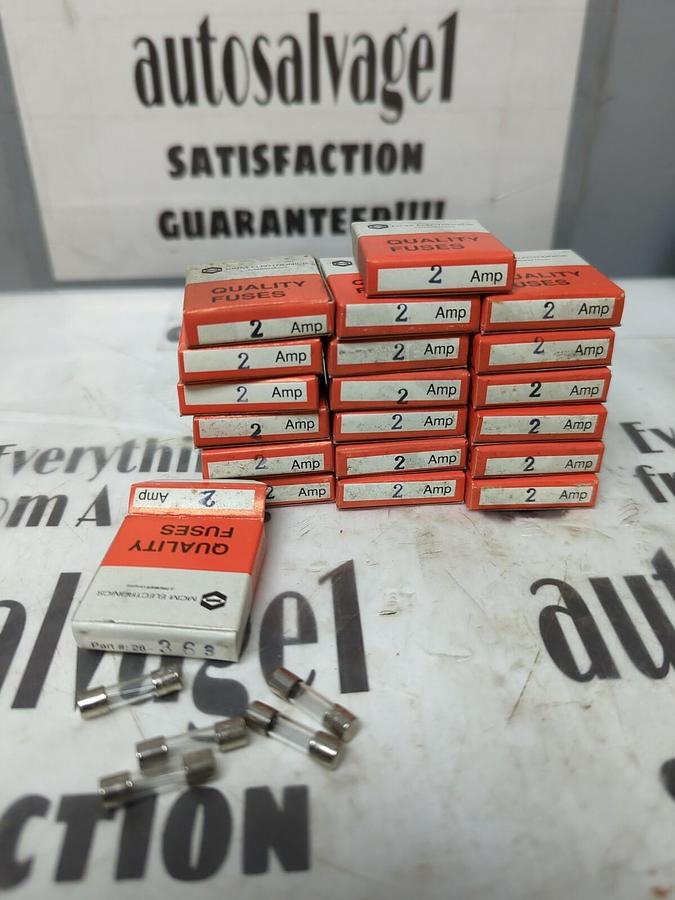 MCM ELECTRONICS,28-363,QUALITY GLASS FUSE 2 AMP LOT OF 100