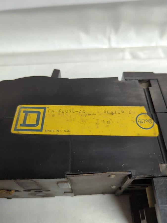 Used SQUARE D,FA-2207C-AC,I-LINE CIRCUIT BREAKER 2-POLE 70 AMP PRE-OWNED