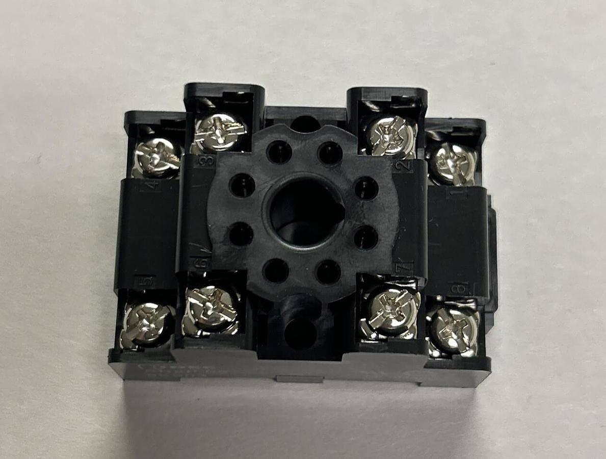 IDEC,SR2P-05,RELAY SOCKET NOS