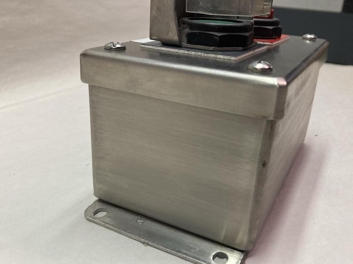 Hoffman,E2PBSS,Stainless Steel Start/Stop Wall Station