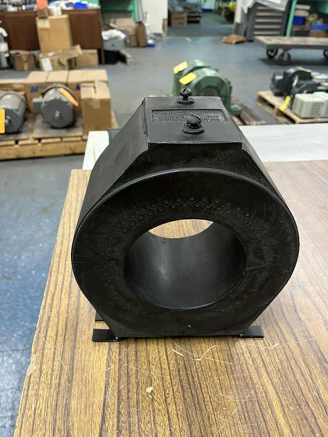 GE GENERAL ELECTRIC,687X5,CURRENT TRANSFORMER JCS-0 600:5