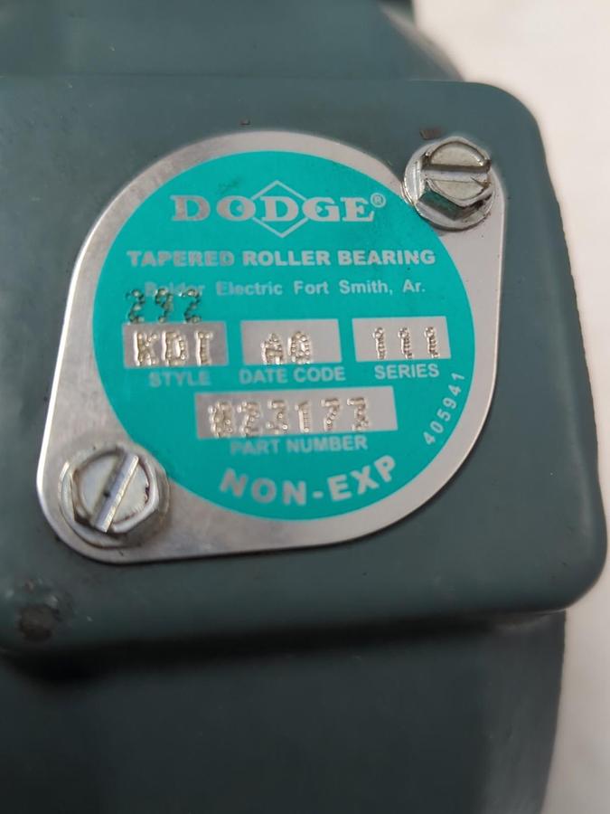 DODGE,023195,STYLE KD1 SPLIT PILLOW BLOCK BEARING 1-11/16 IN BORE 2-BOLT BASE