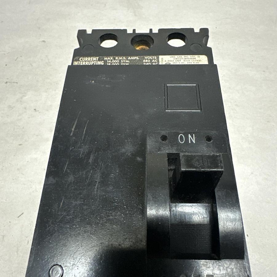 Used Square-D,FAL24040,40 Amp 2 Pole Molded Circuit Breaker