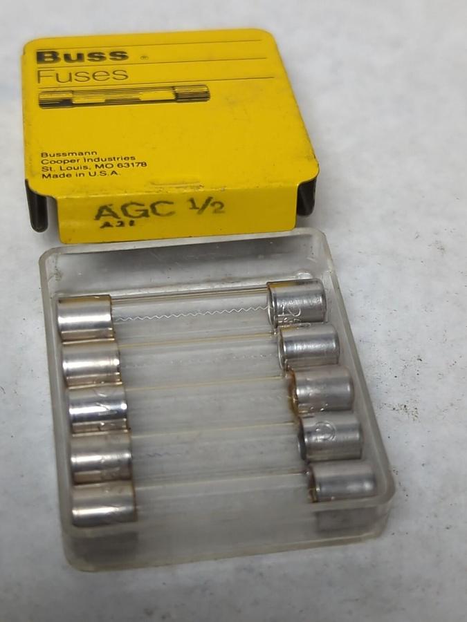 COOPER BUSSMANN,AGC-1/2,CARTRIDGE 1/2 AMP FUSE LOT OF 15 NOS