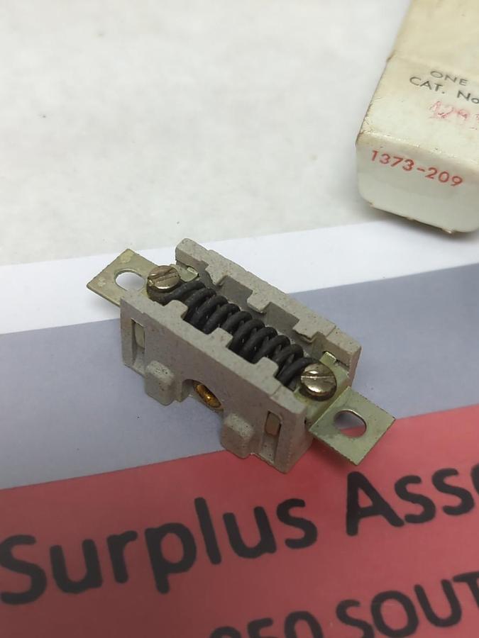 AROW HART,42012,OVERLOAD THERMAL HEATER RELAY LOT OF 4 NOS