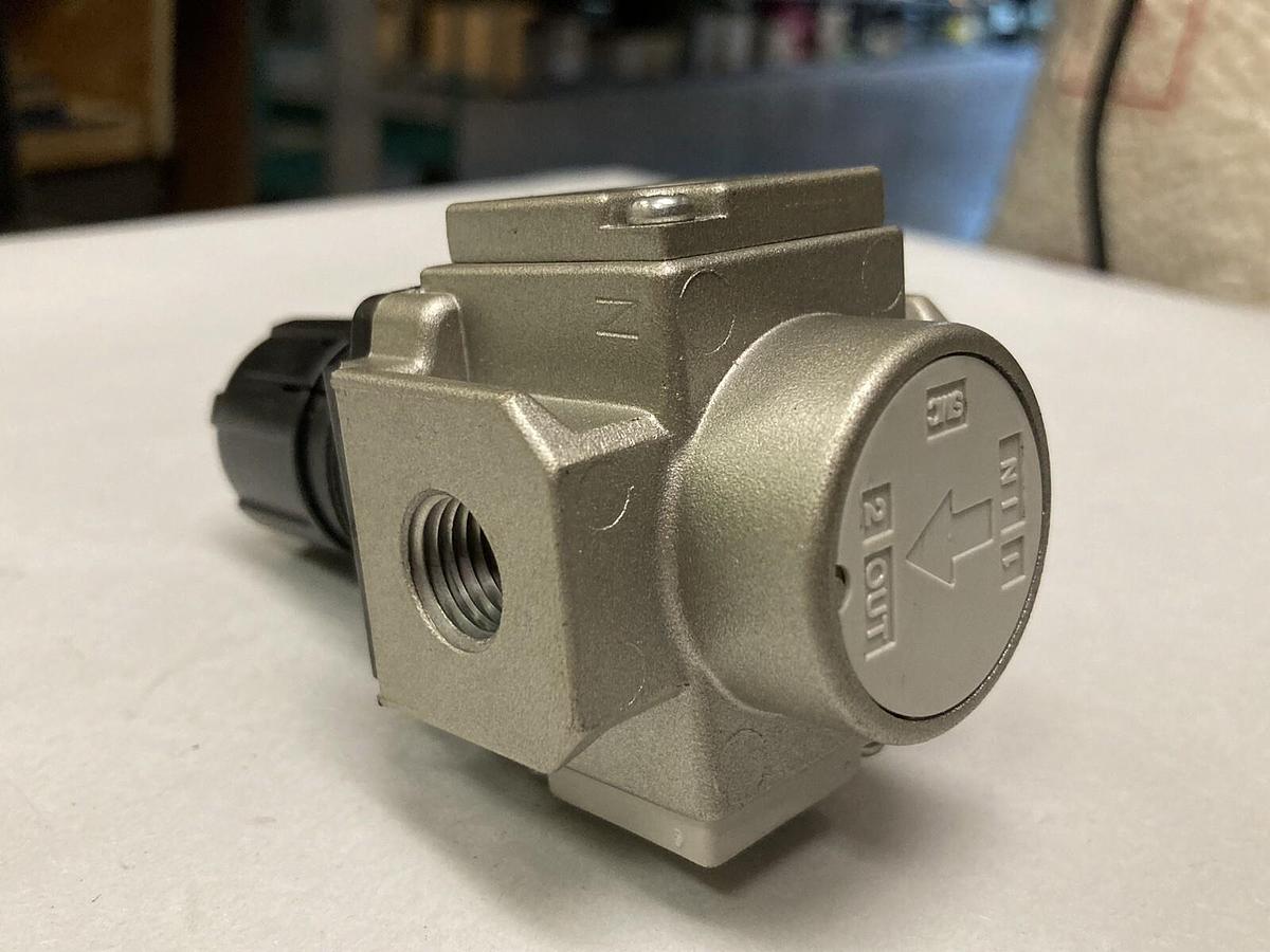 SMC,AR25-N02-Z,Modular Regulator