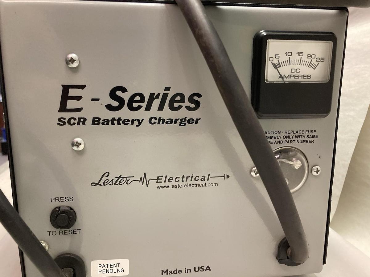Used Lester Electric,26010,Industrial Battery Charger 120Vac 60Hz 8.5A