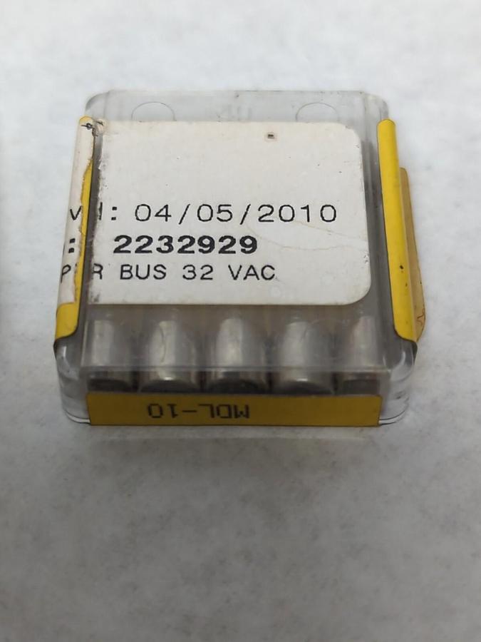 COOPER BUSSMANN,MDL-10,GLASS FUSES LOT OF 15 NOS