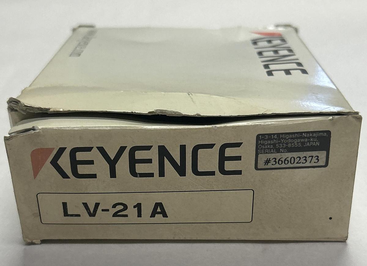 Used KEYENCE,LV-21A,DIGITAL LASER AMPLIFIER UNIT NEW