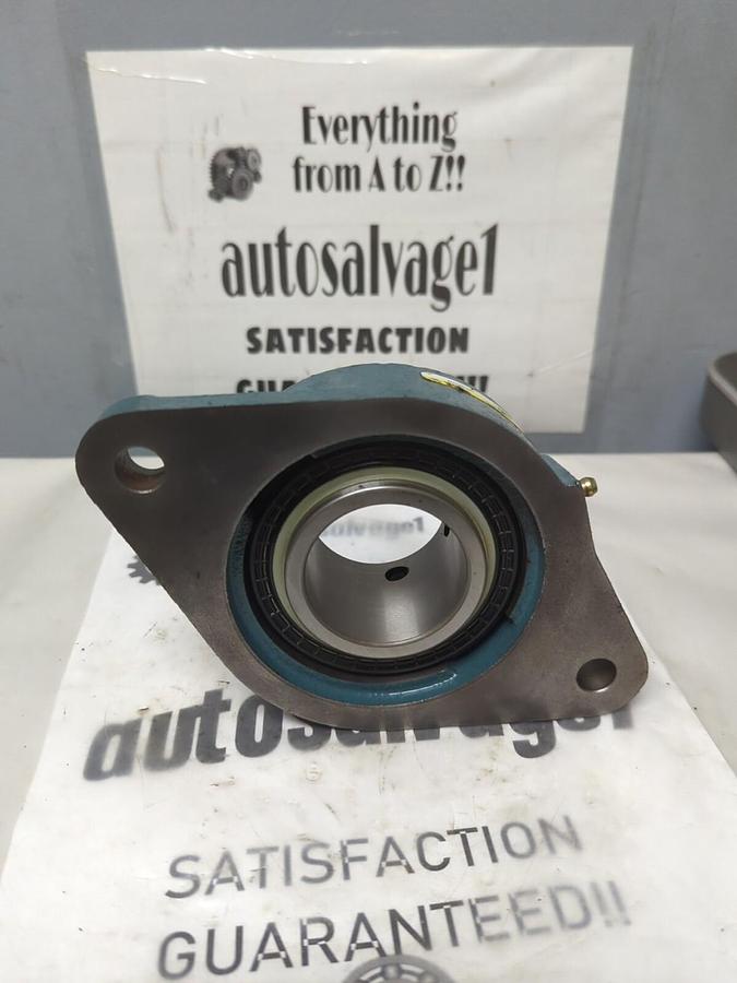 DODGE,124269,FLANGE BEARING 2-BOLT MOUNT 1-15/16 INCH BORE MISSING BOX