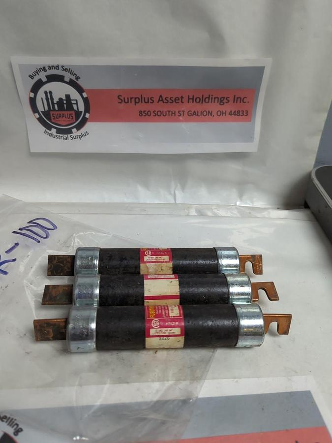 Used COOPER BUSSMANN,FRS-R-100,FUSETRON 100 AMP FUSE LOT OF 3 PRE-OWNED