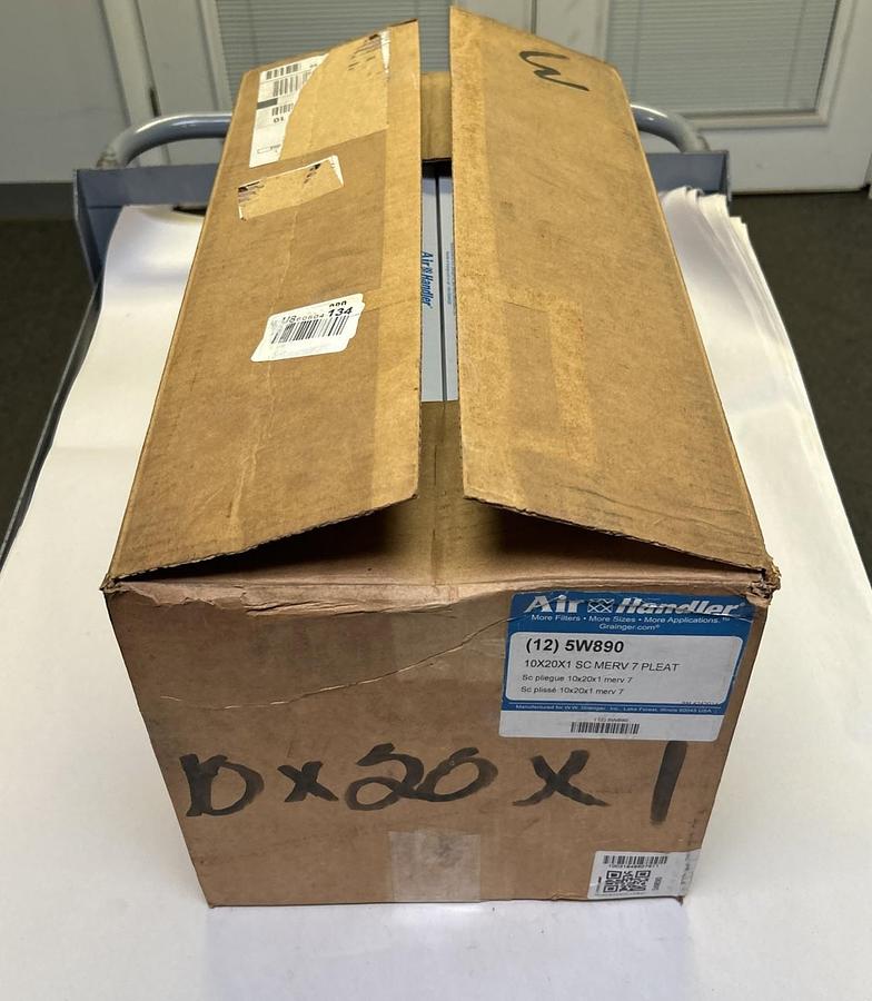 AIR HANDLER,5W890,SYNTHETIC PLEATED MERV 7 AIR FILTER 10X20X1 BOX OF 11 NOS