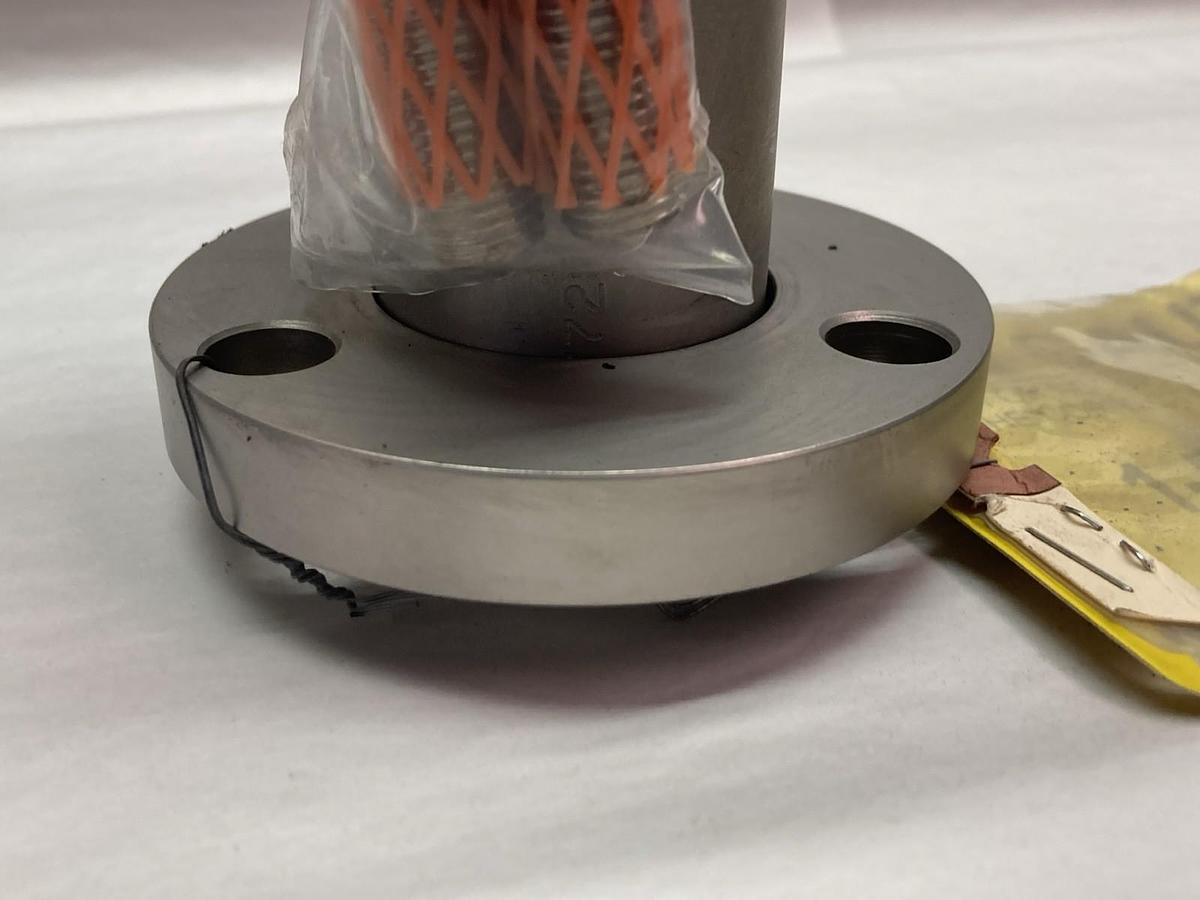 Used Unbranded,7606G1 060303,Flange Connector