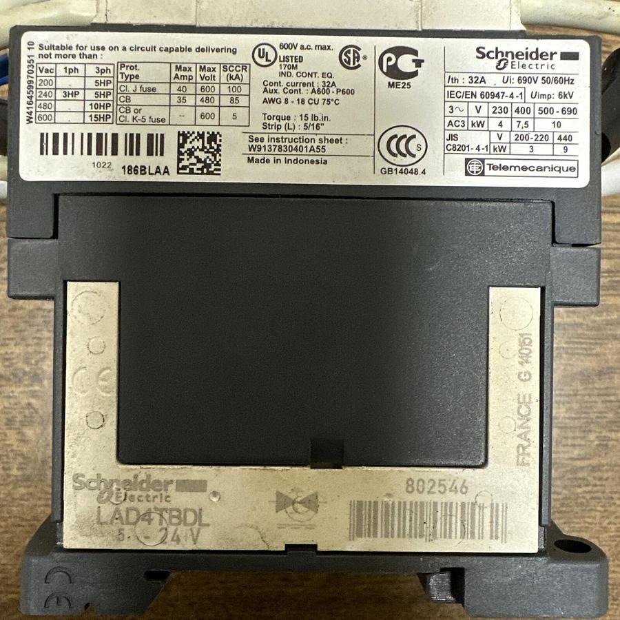 Used Schneider,LC1D186,Contactor