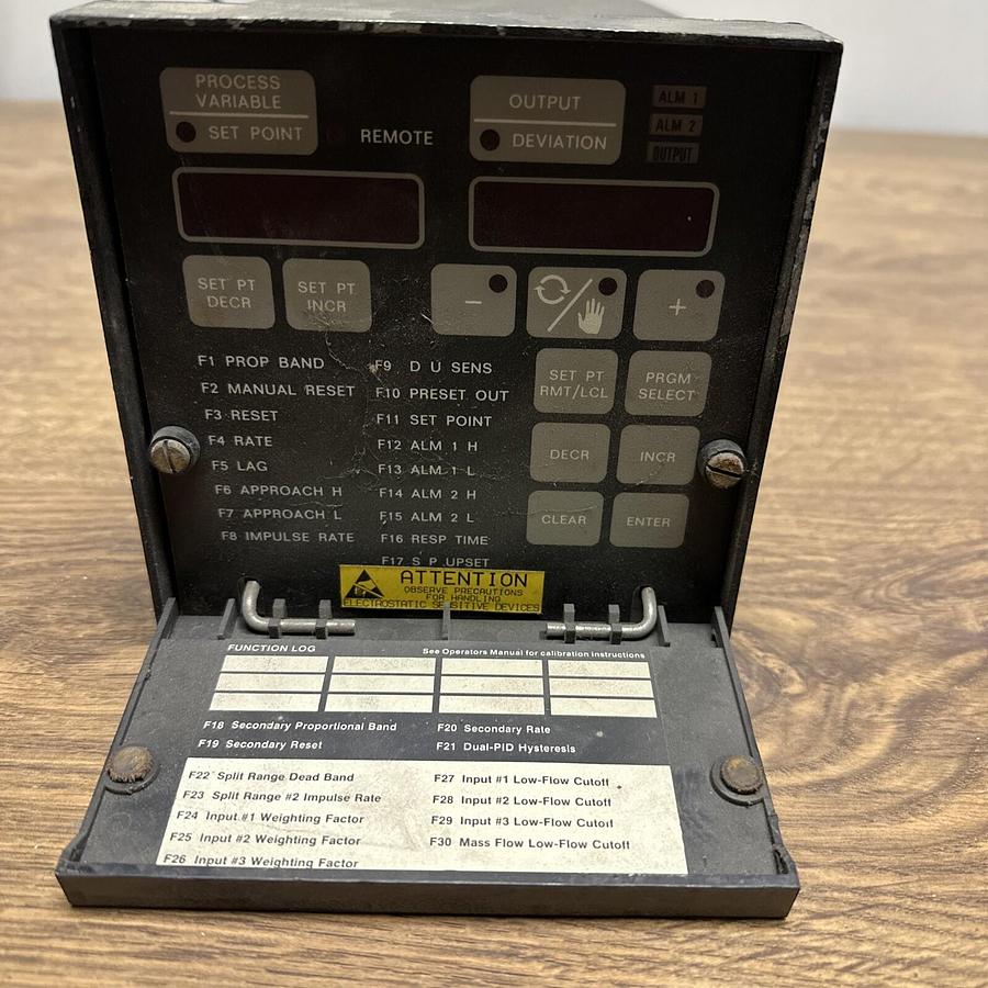 Used Leeds And Northrup,056098,Electromax Controller