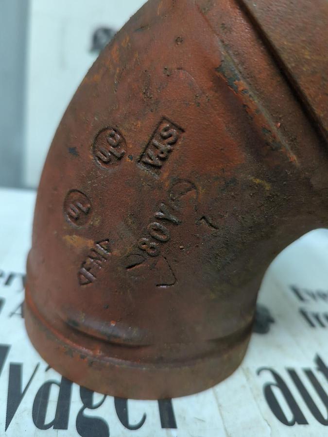 VICTAULIC,N0-11,4 INCH 45° ELBOW NOS