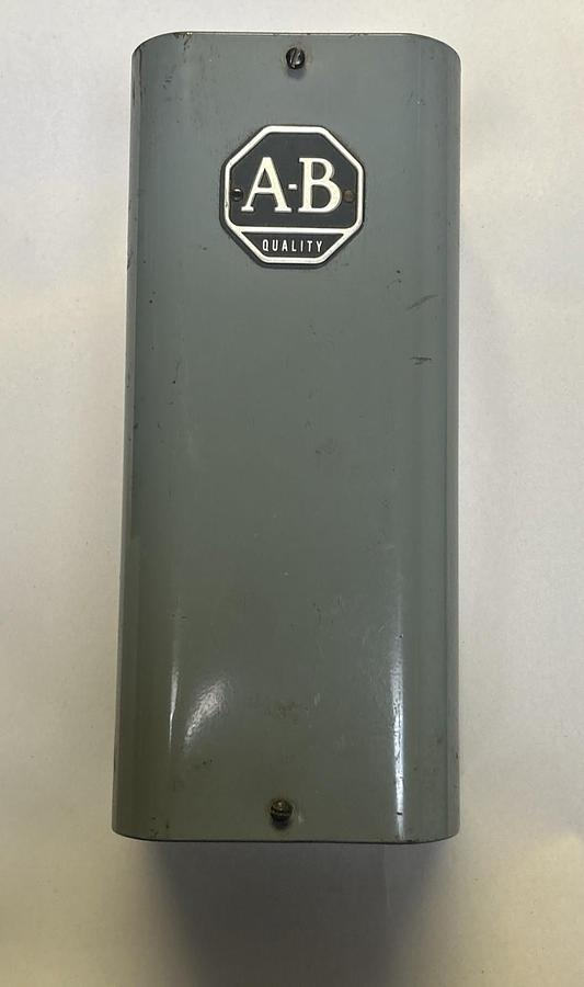 Used ALLEN BRADLEY,849-ZAD32,PNEUMATIC TIMING RELAY