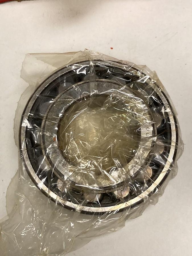 McGill,22207-W33,Spherical Roller Bearings Lot of 2