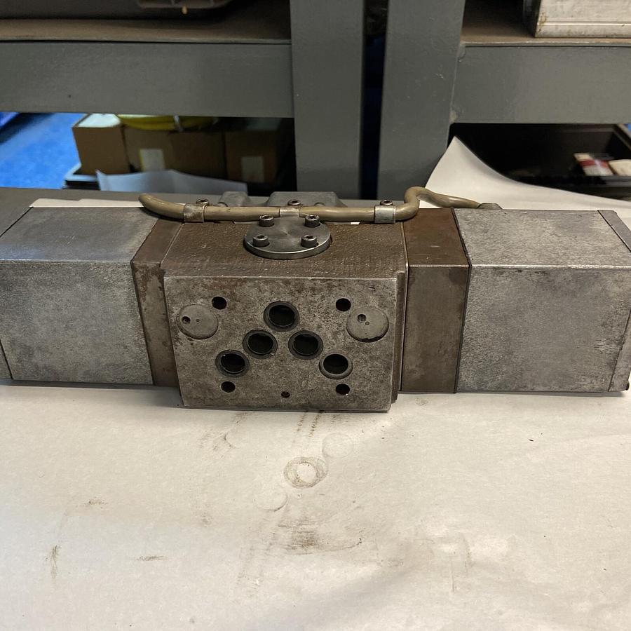 Used Moog,D656F032,Hydraulic Servo Valve