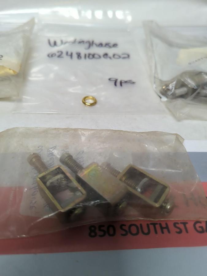 WESTINGHOUSE,624B100G02,CIRCUIT BREAKER LUG LOT OF 9 NOS