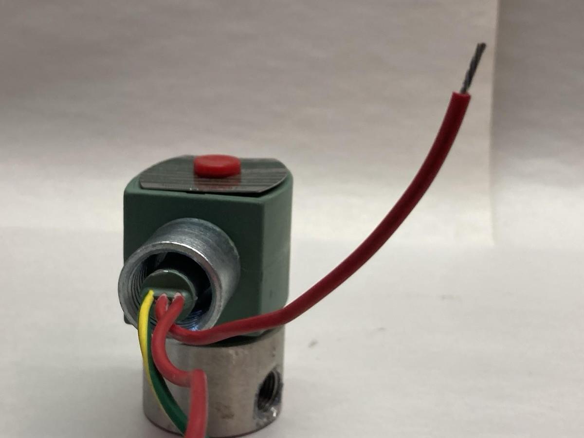 Asco,8262G7,Solenoid Valve 165psi 60/50Hz 6.1/8.1W