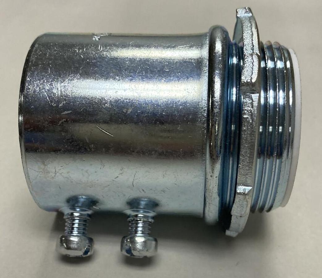 Used EGS,4150ST,Sert Screw EMT Connectors 1 1/2 INCH Box of 10 New