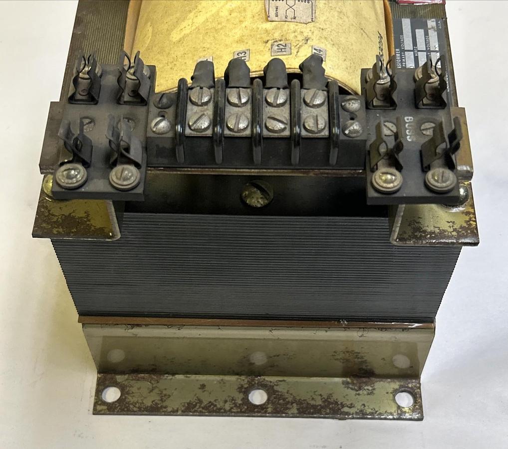 Used P&H,75Z273-D1,CONTROL CIRCUIT TRANSFORMER 3KVA 220/440V PRI 90/110/130/180V SEC