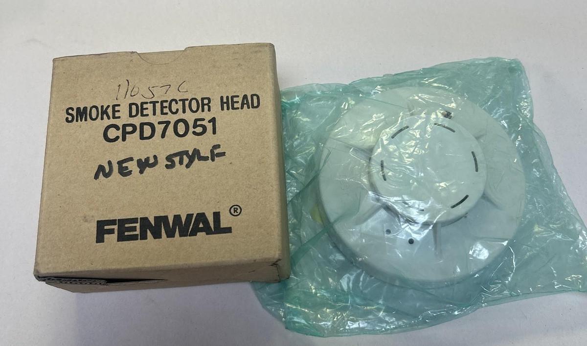 FENWAL,CPD7051,SMOKE DETECTOR HEAD NOS